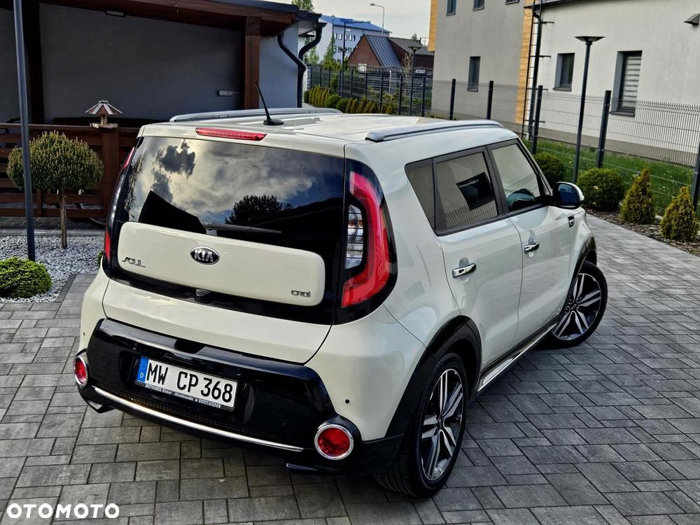 Kia Soul 1.6 CRDI Dream Team Edition - 10