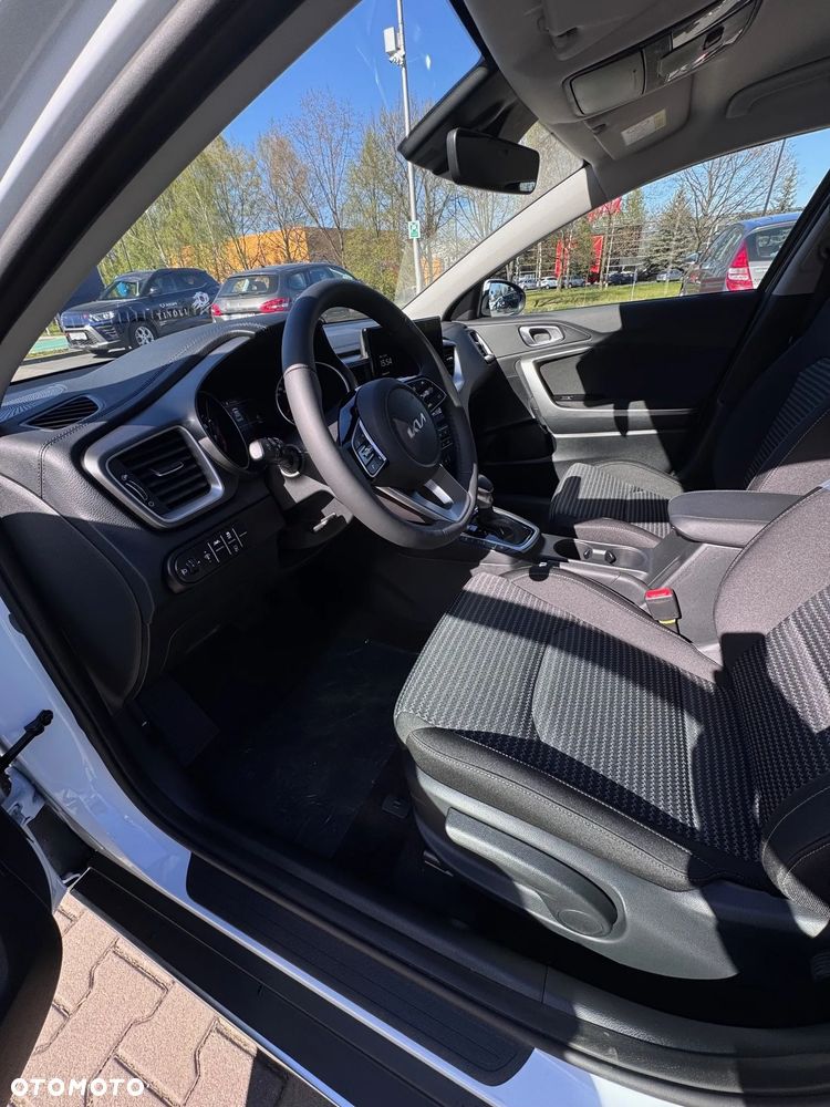 Kia XCeed 1.6 T-GDI M DCT - 6