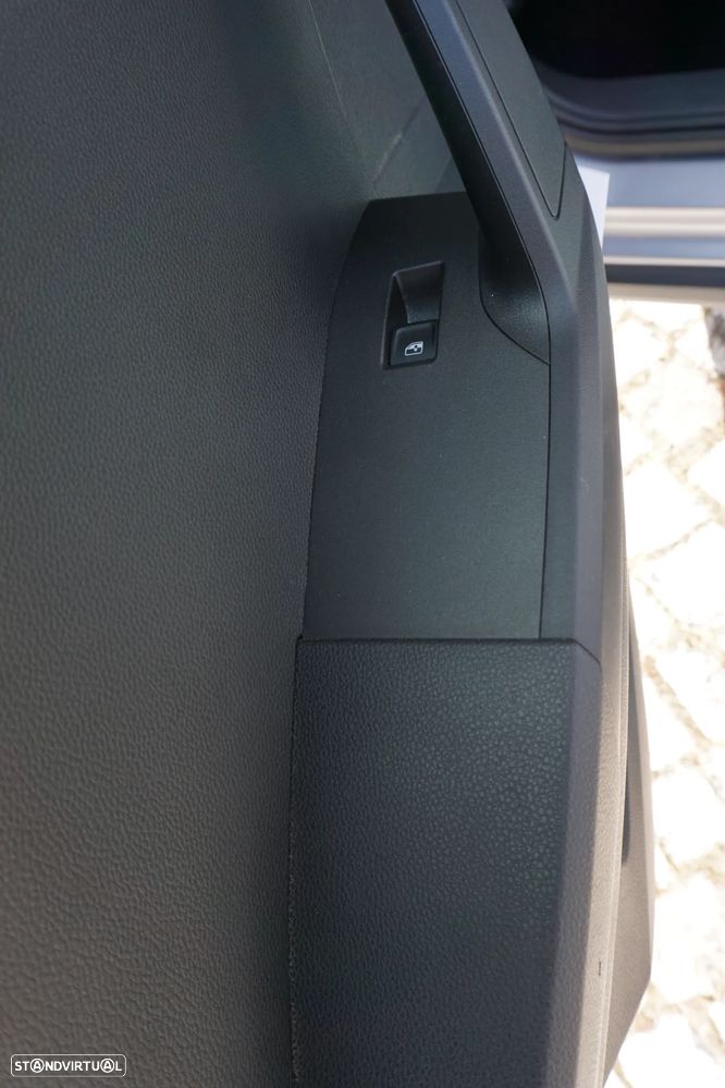 SEAT Arona 1.0 TSI Style DSG - 17