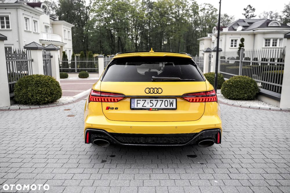 Audi RS6 Avant - 37