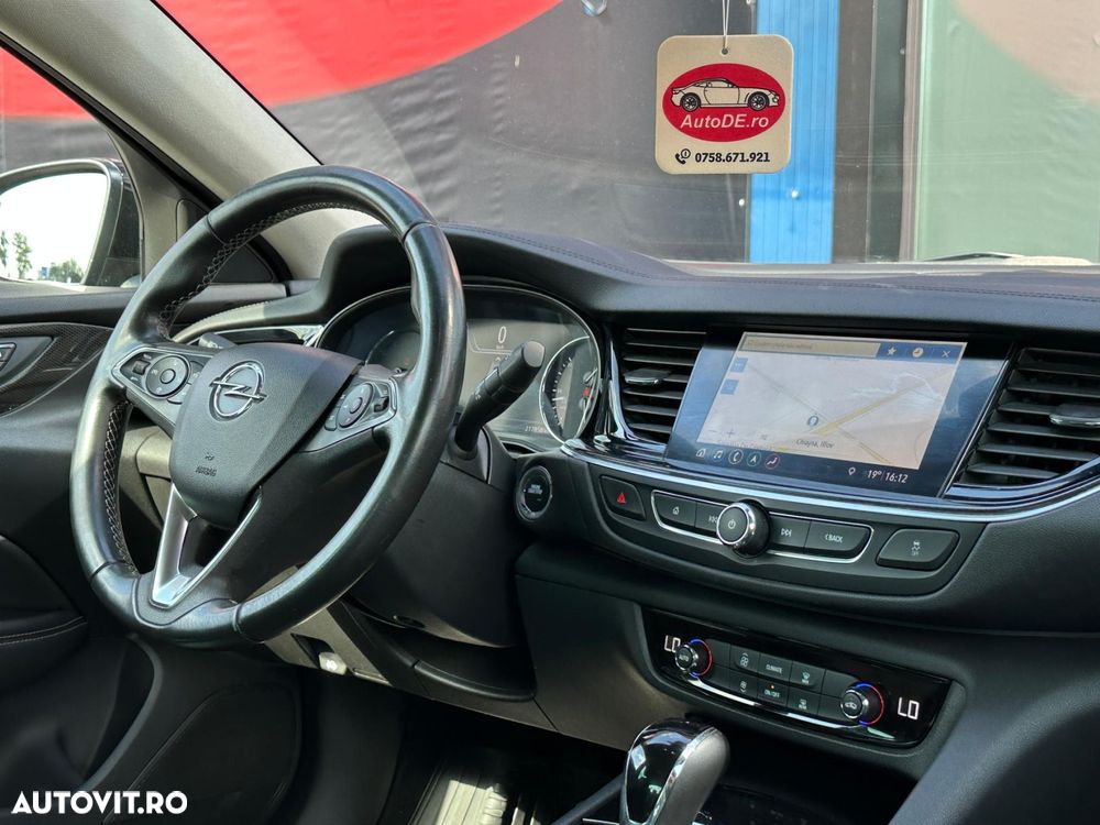Opel Insignia - 10