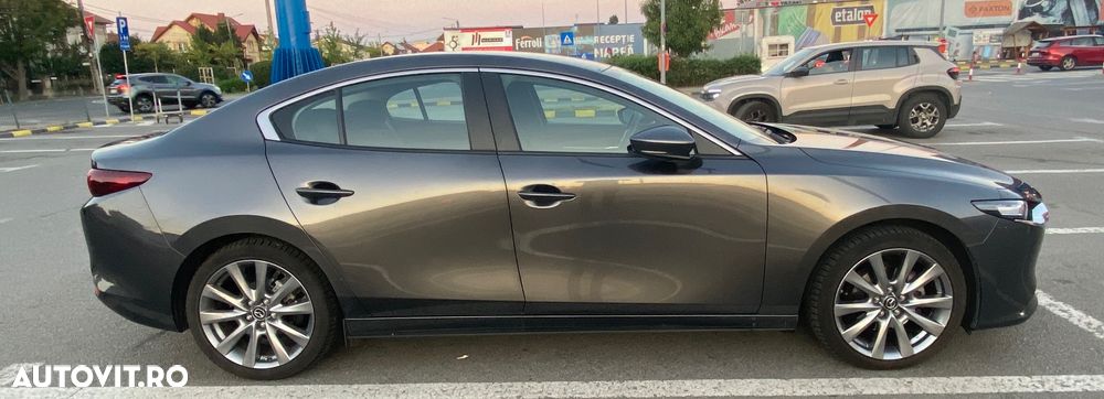 Mazda 3 2024 photo 4