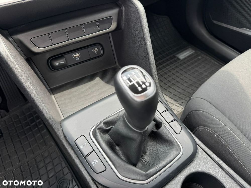 Kia Sportage 1.6 T-GDI M 2WD - 14