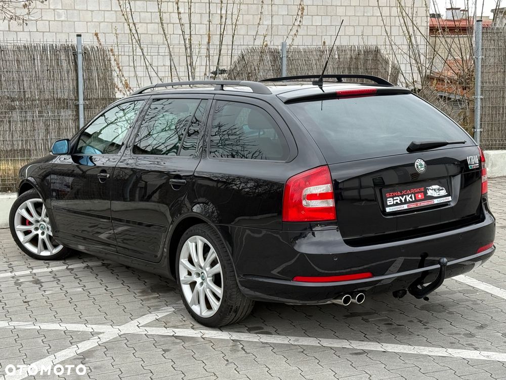 Skoda Octavia 2.0 TFSI RS - 13