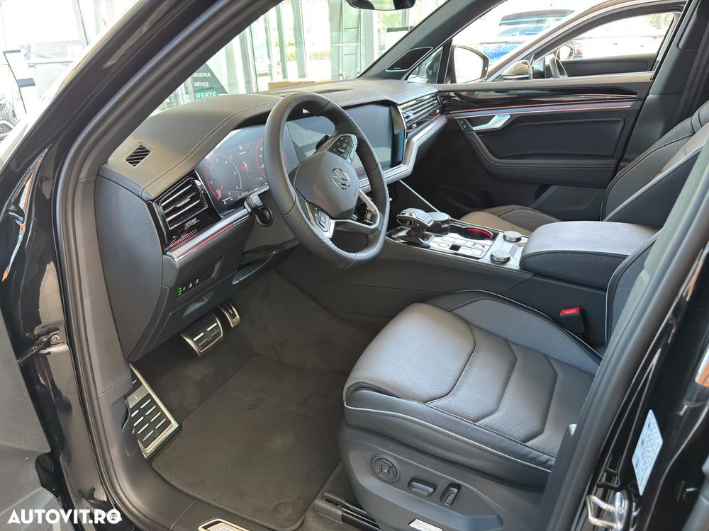 Volkswagen Touareg V6 TDI 4MOTION R-Line - 6