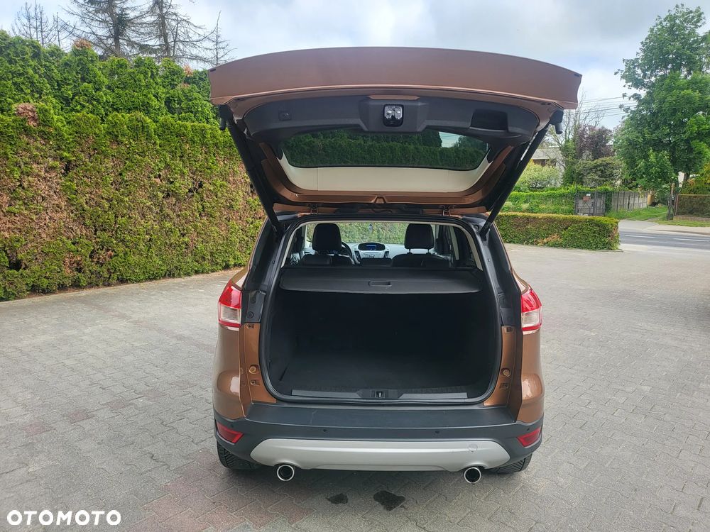 Ford Kuga 2.0 TDCi 4x4 Titanium - 9