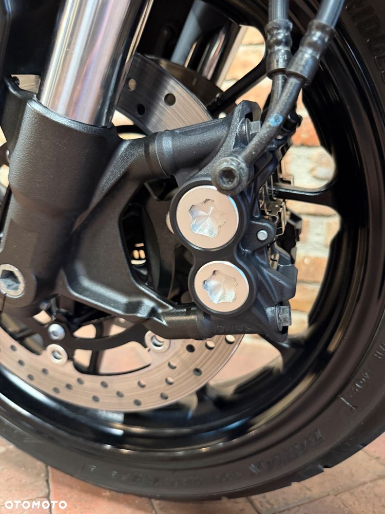Yamaha MT - 13