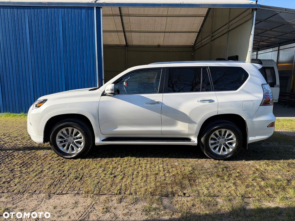 Lexus GX - 2