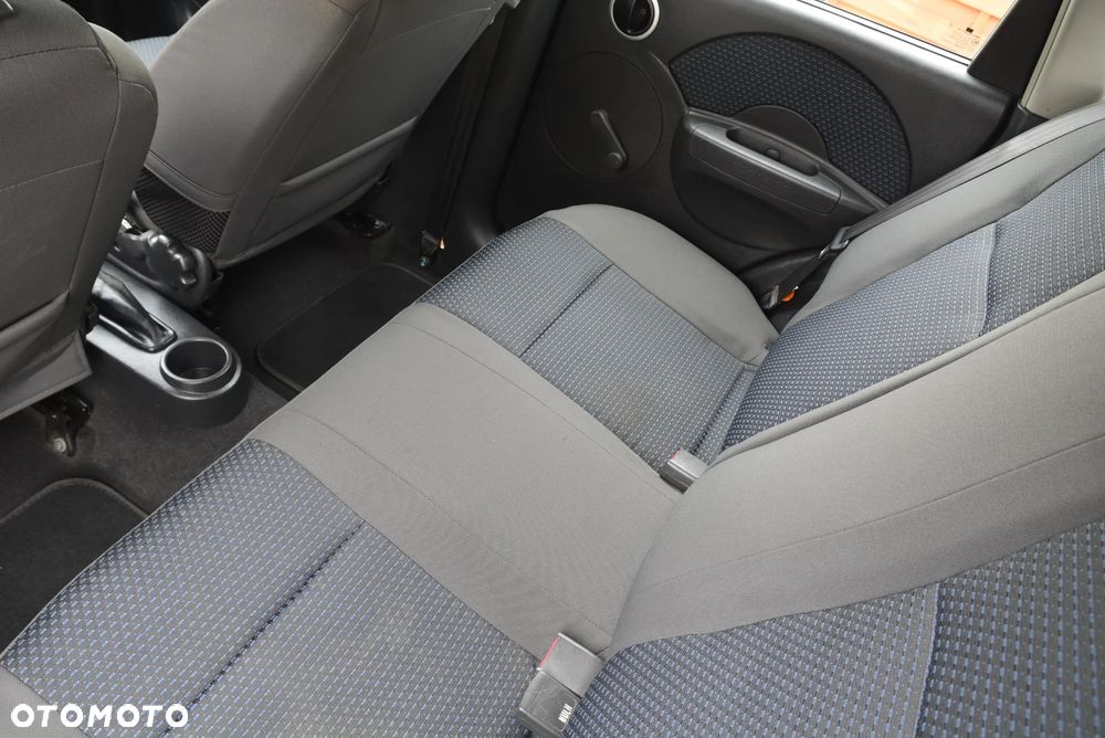 Chevrolet Kalos 1.2 SE - 20