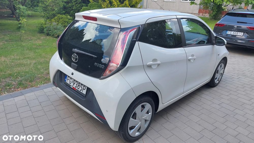 Toyota Aygo - 2