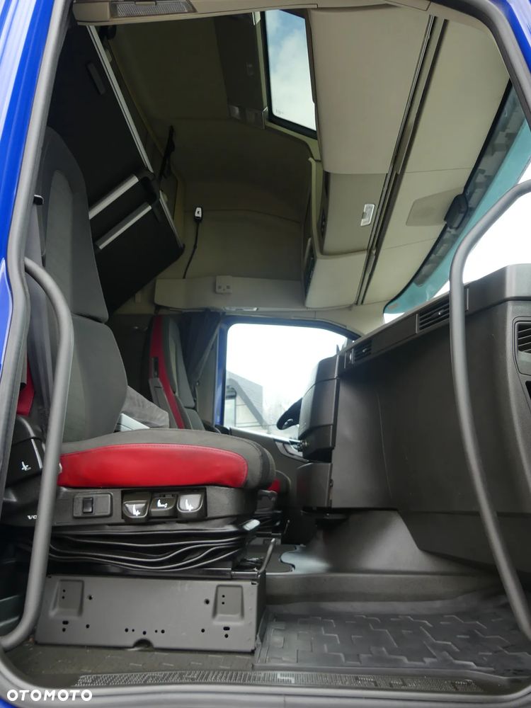 Volvo FH4 460 / EURO 6 / AUTOMAT / HYDRAULIKA / XL / - 23