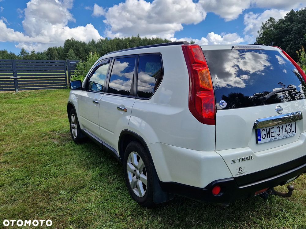 Nissan X-Trail 2.0 dCi LE - 2