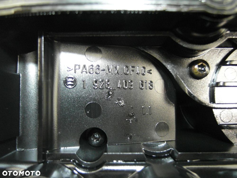 POKRYWA ZAWORÓW BMW E46 320 d 0928400306 1112222469930 137122469970 - 2