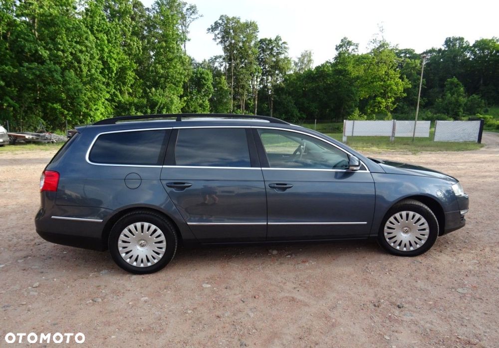 Volkswagen Passat - 9