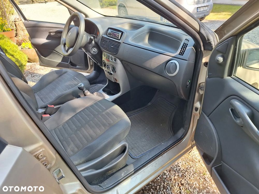 Fiat Punto - 6