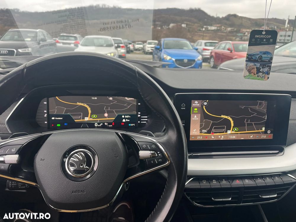 Skoda Octavia 2.0 TDI DSG First Edition - 10