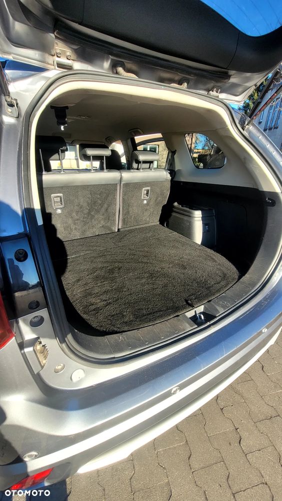 Mitsubishi Outlander - 12