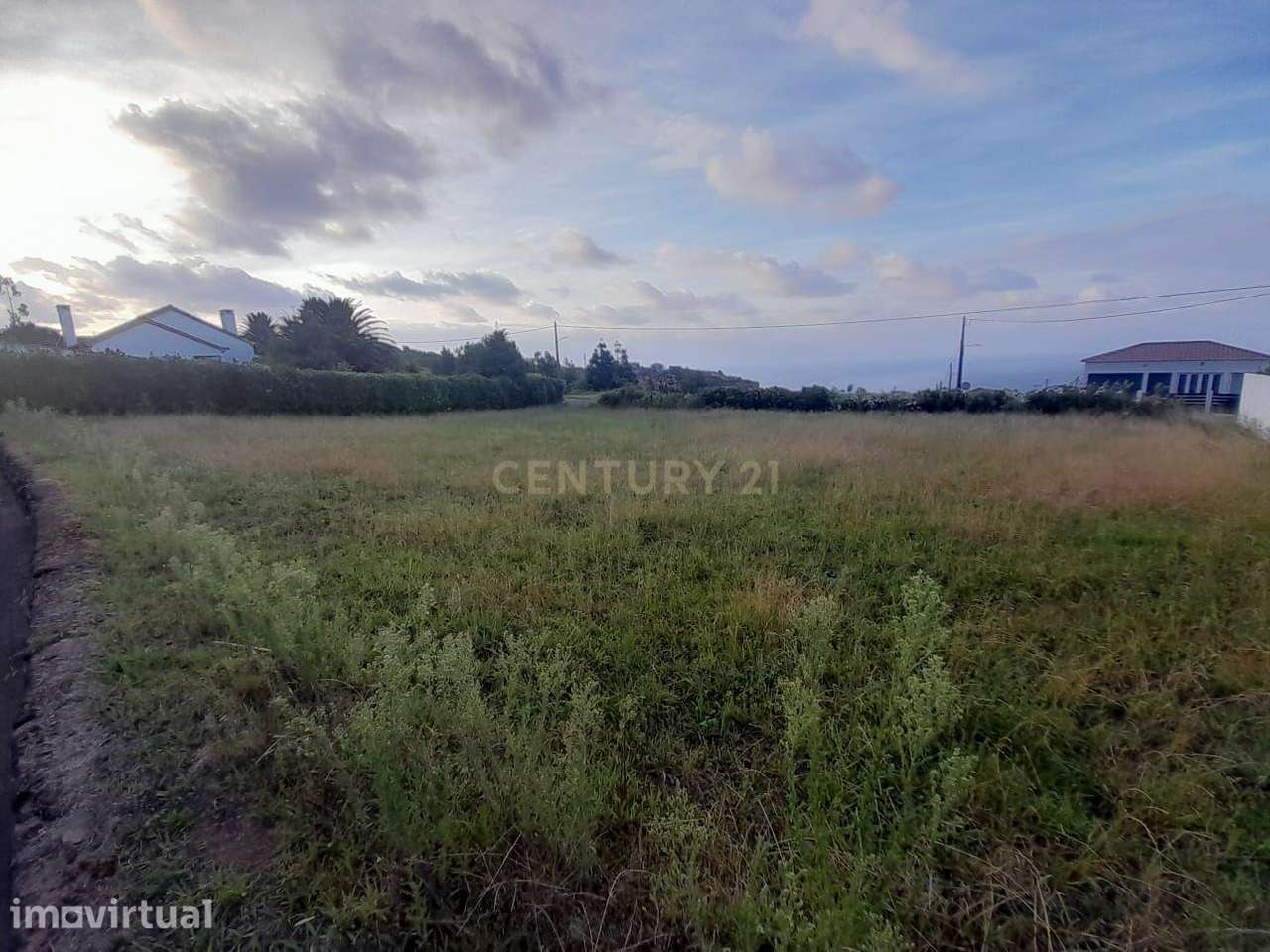 Terreno Urbano com Vista Panorâmica em Nordeste, São Miguel - Grande imagem: 3/20