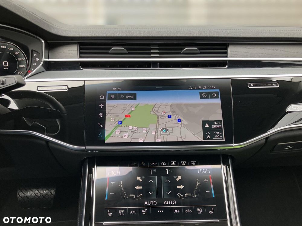 Audi A8 - 25