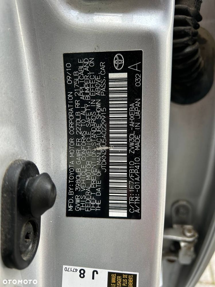 Toyota Prius 1.8 HSD Sol - 6