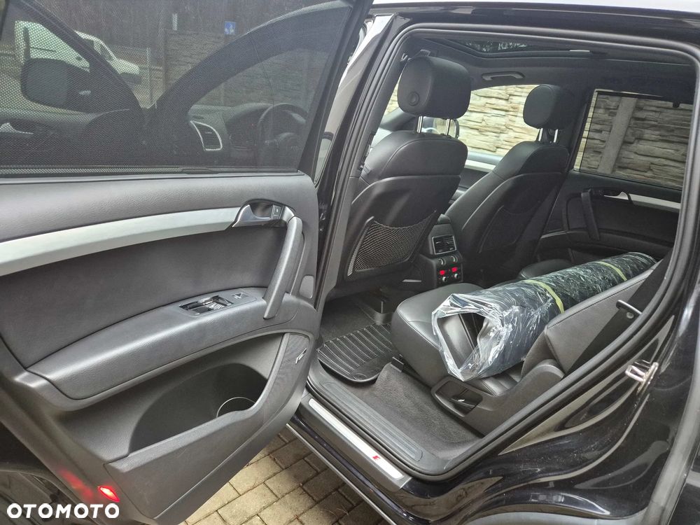 Audi Q7 - 4