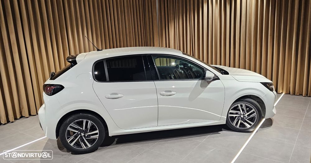 Peugeot 208 PureTech 100 Active Pack - 24