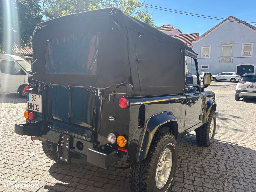 Land Rover Defender 90 2.5 Td5 E - 12