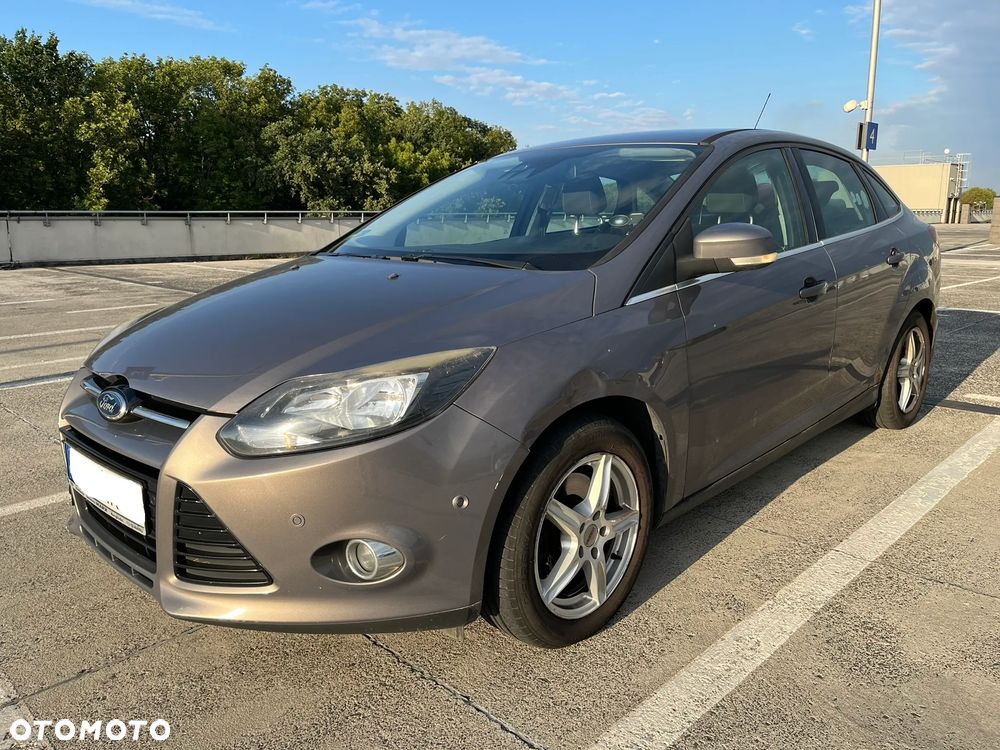 Ford Focus 1.6 EcoBoost Titanium - 6
