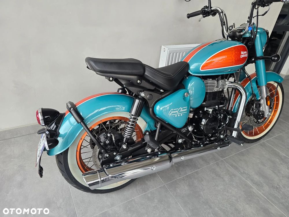 Royal Enfield Classic - 37