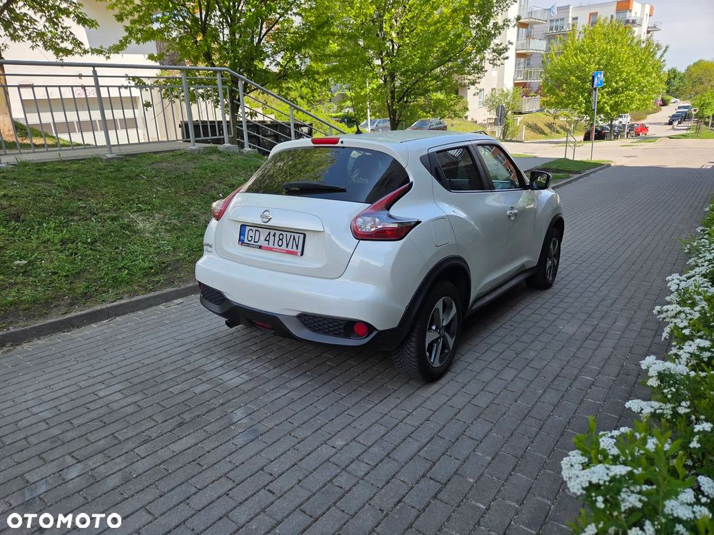 Nissan Juke 1.6 Acenta Xtronic - 4
