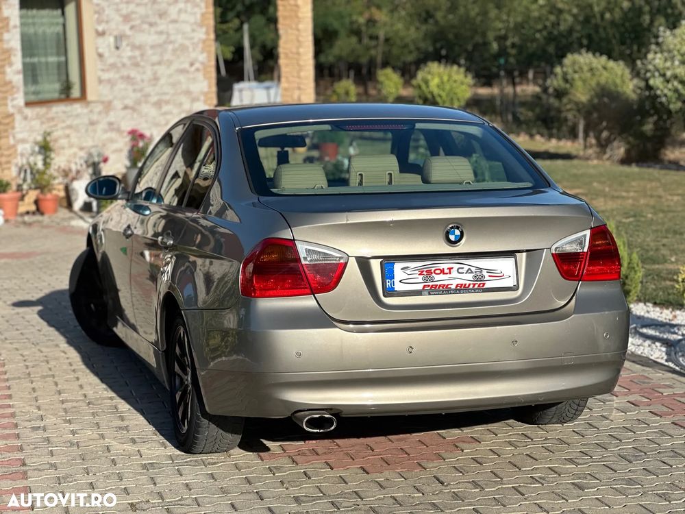 BMW Seria 3 318d - 6