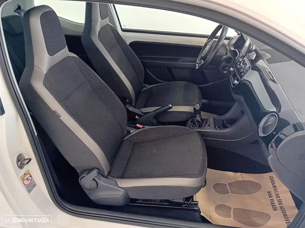 VW Up! 1.0 BlueMotion High - 10
