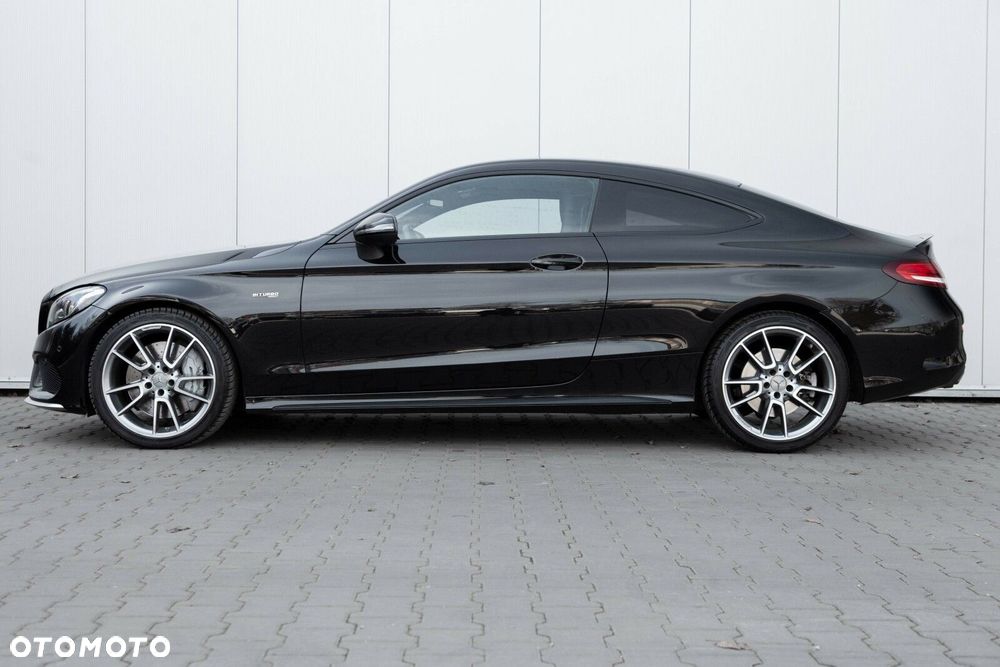 Mercedes-Benz Klasa C AMG 43 4-Matic - 9