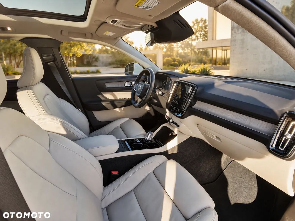 Volvo XC 40 B5 B AWD Ultimate Dark - 13