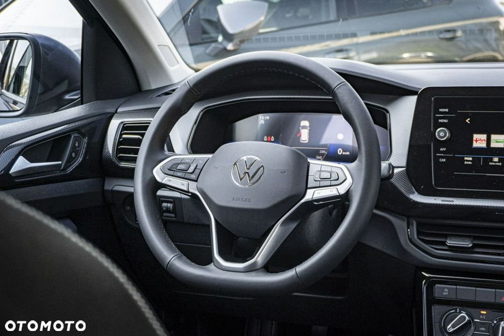 Volkswagen T-Cross - 23