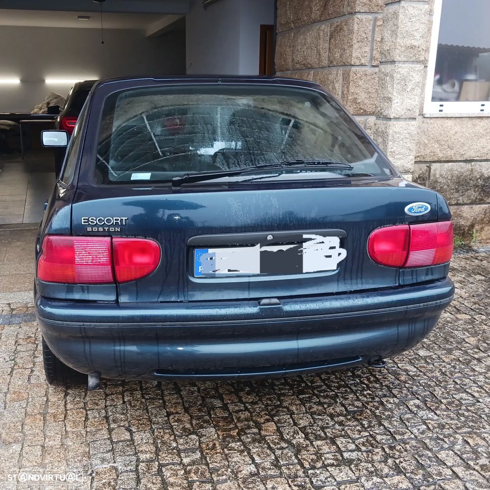 Ford Escort 1.3 CL - 5