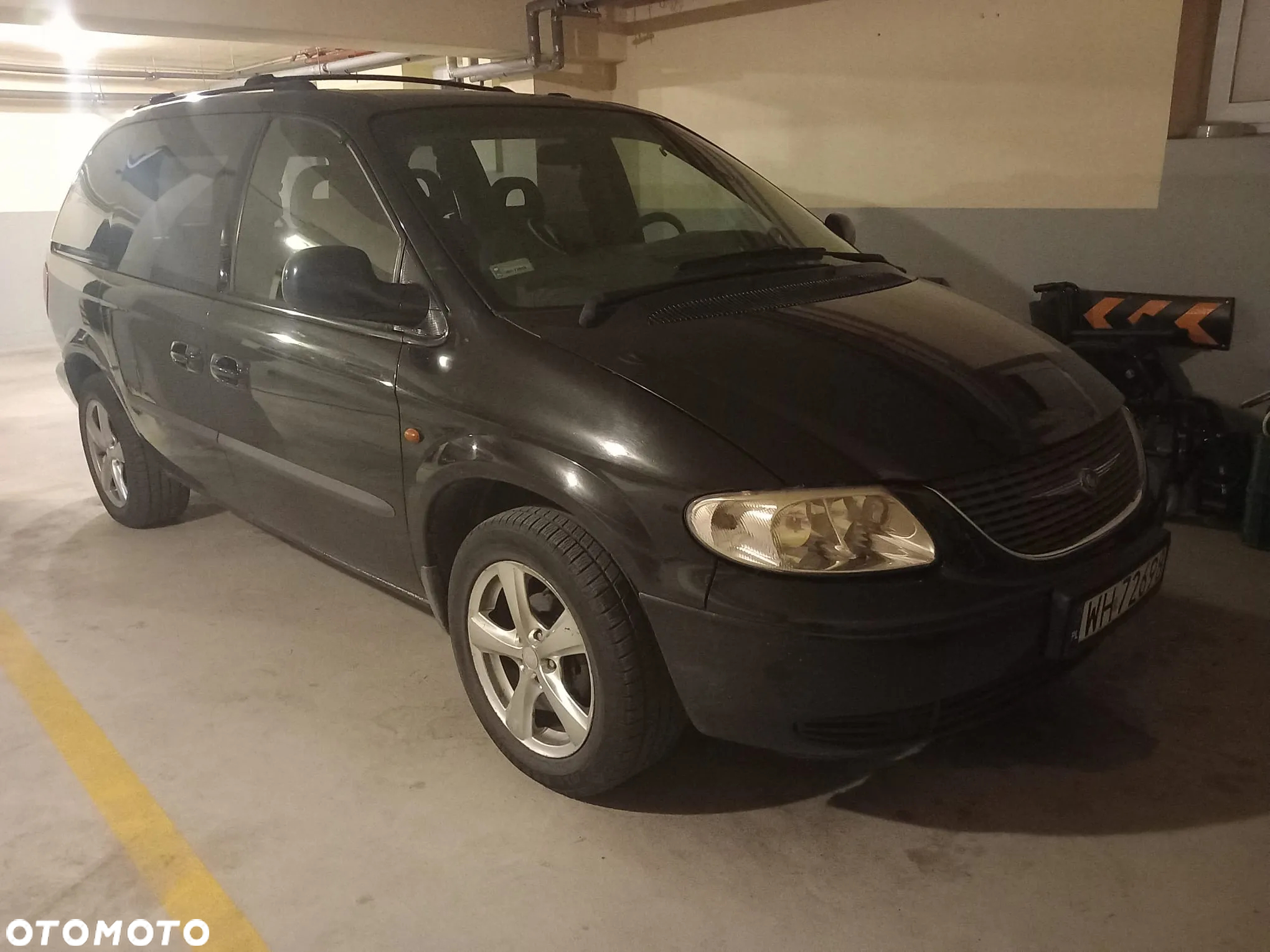 Chrysler Voyager 3.3 LX - 3