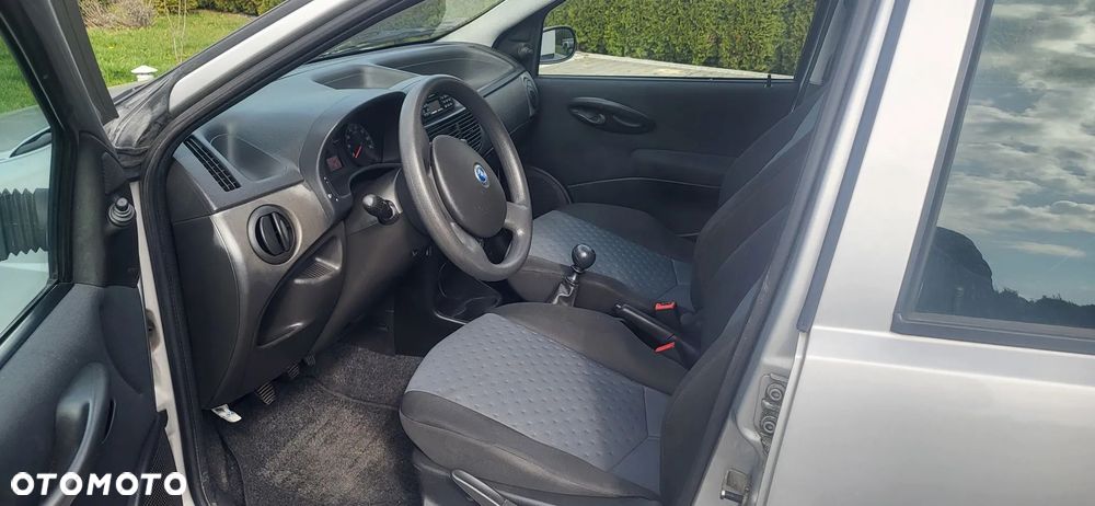 Fiat Punto 1.2 8V - 3