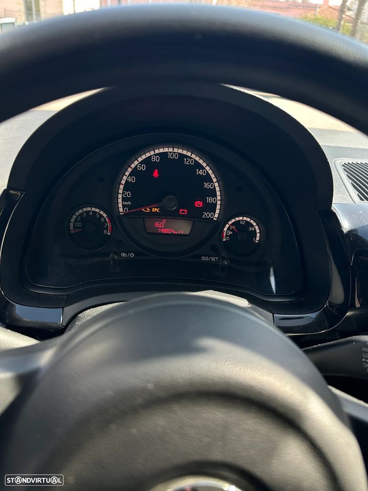 VW Up! 1.0 BMT Move - 10