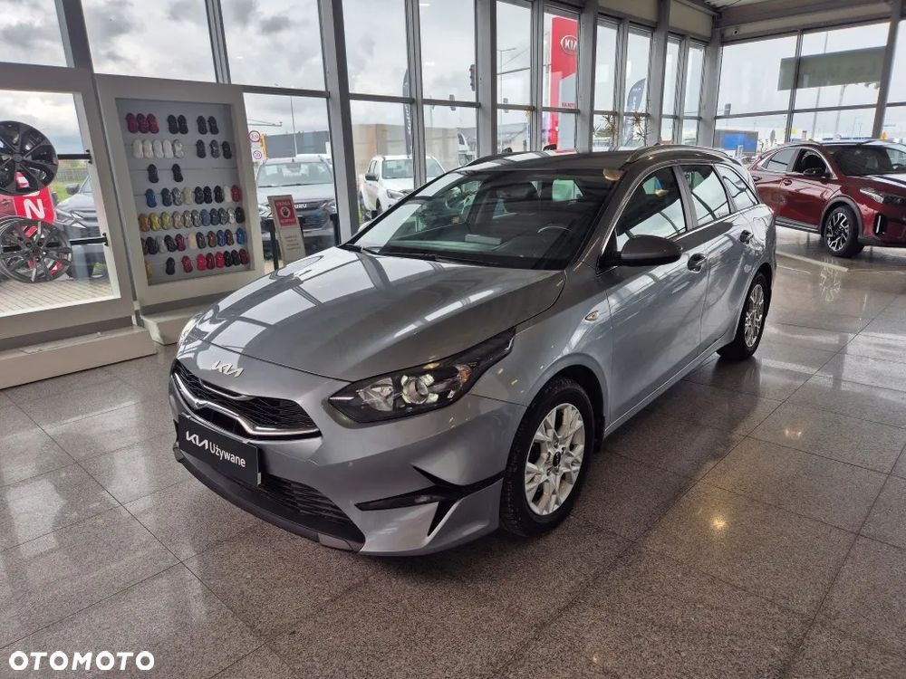 Kia Ceed 1.5 T-GDI M - 2