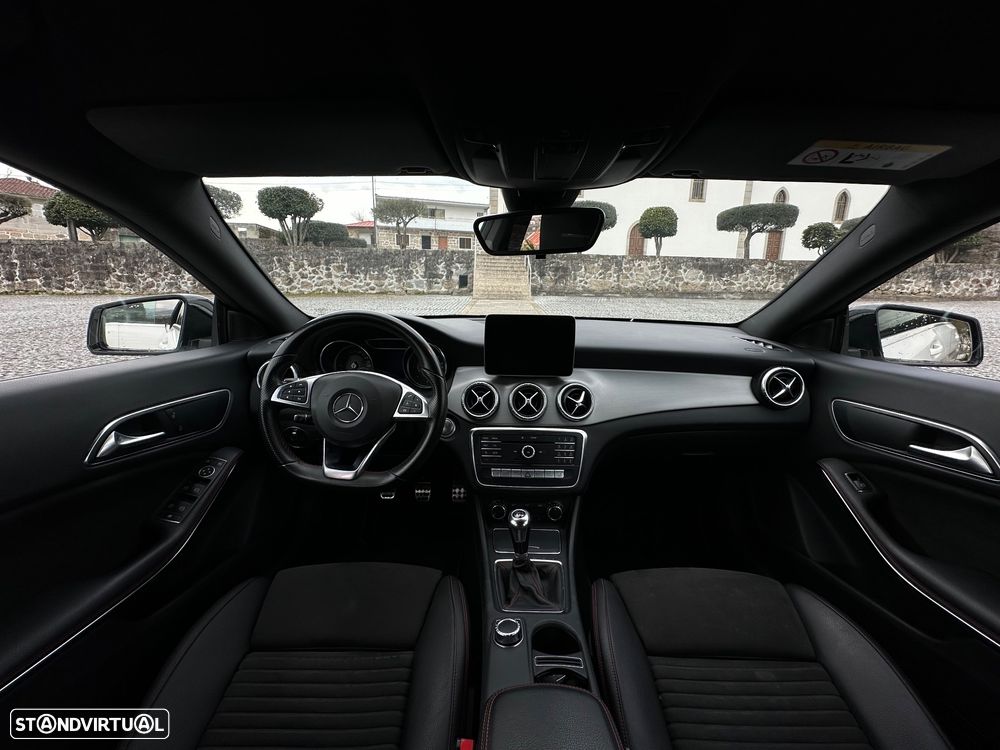 Mercedes-Benz CLA 180 d Shooting Brake AMG Line - 34