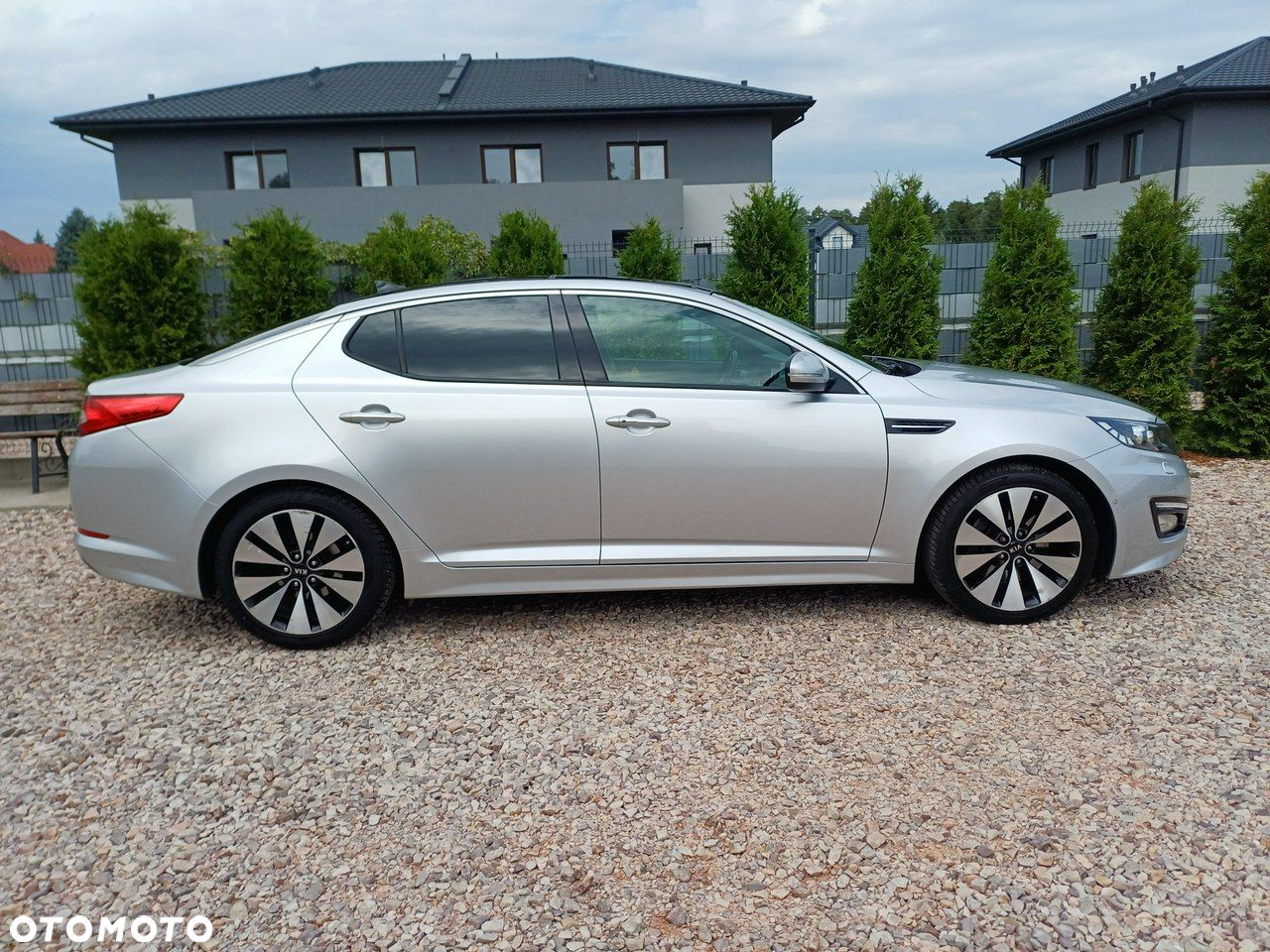 Kia Optima - 11