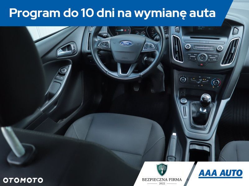 Ford Focus - 9