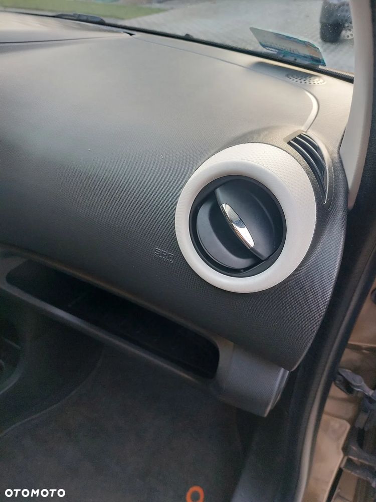 Renault Twingo - 10