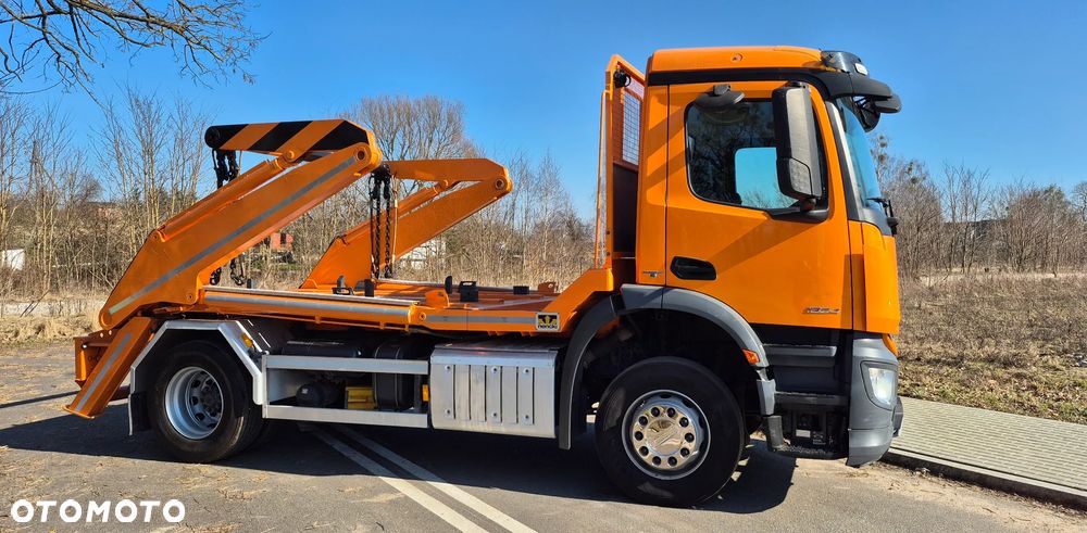 Mercedes-Benz AROCS 1827 - 6