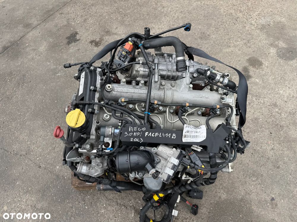 Iveco Daily 3,0 E6 180KM 21-25r silnik kompletny F1CFL411B - 12