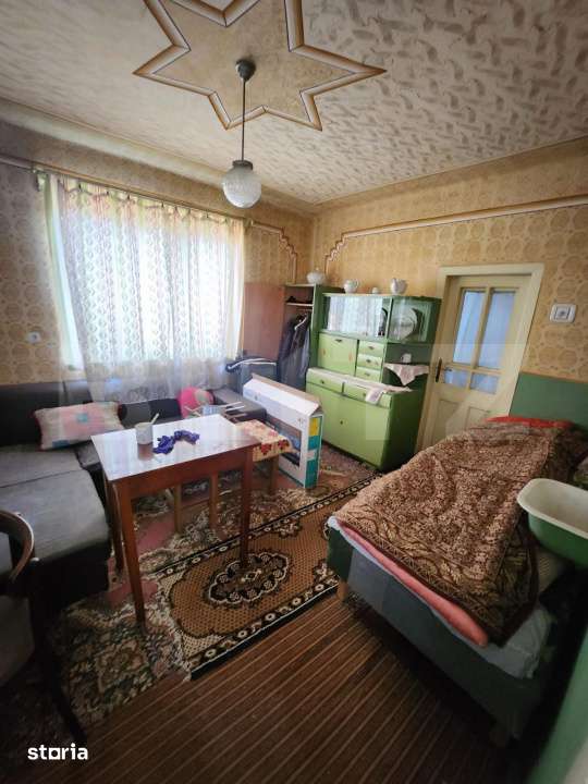 Casa de vanzare, cu teren in suprafata de 400 mp - Imagine principală: 3/7