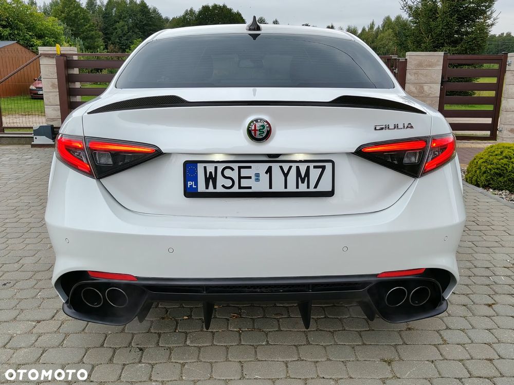 Alfa Romeo Giulia - 3