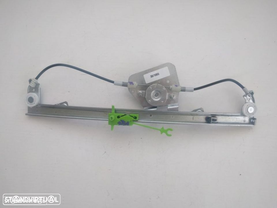 Elevador tras direito / esquerdo ford focus 1998 a 2004 - 1
