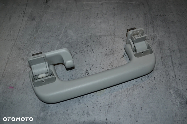 AUDI A5 8T 8W A4 B9 RĄCZKA PODSUFITKI TYŁ TYLNA PRAWA 8R0857608D